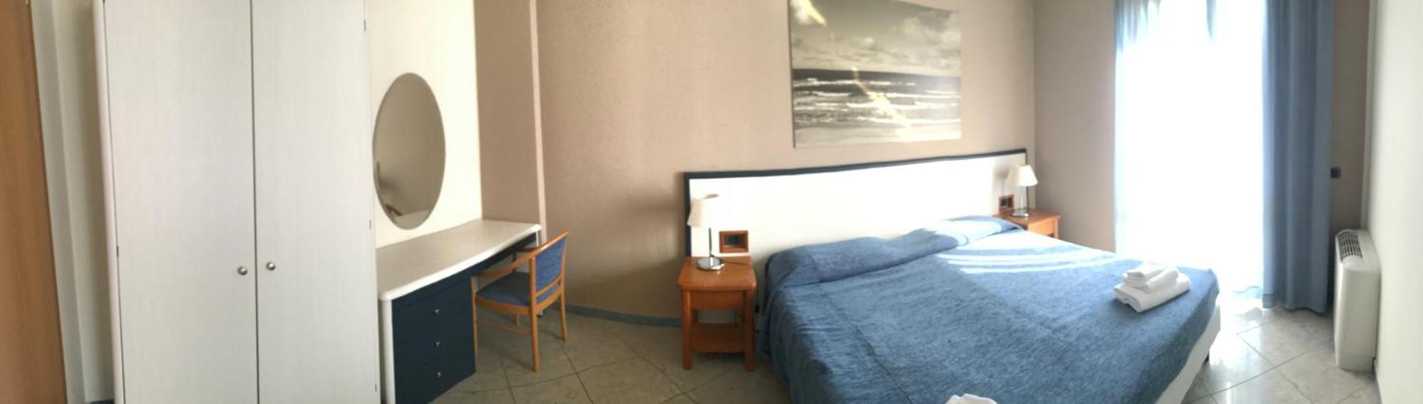 Continental Resort Tirrenia Habitación foto