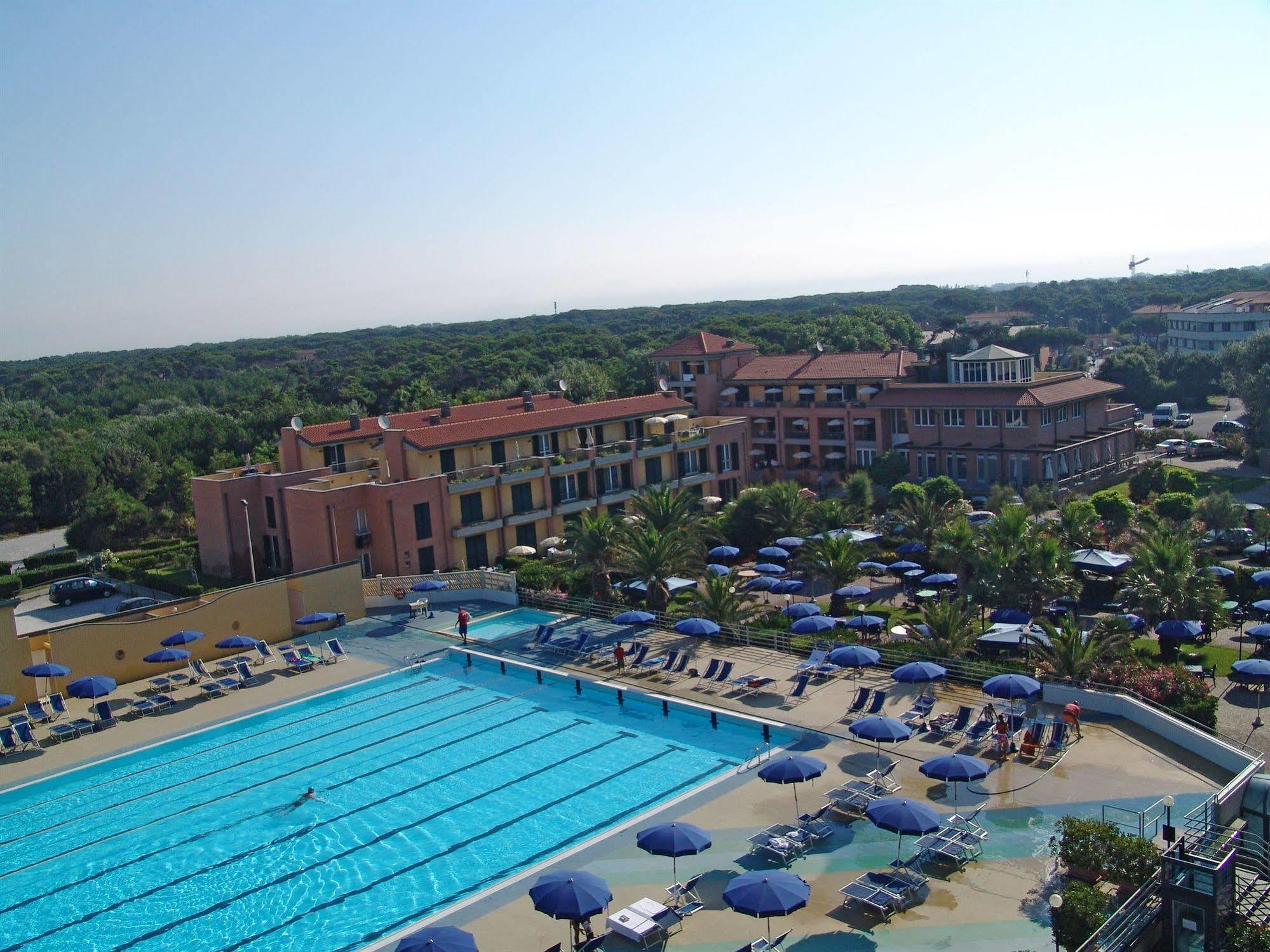 Continental Resort Tirrenia Exterior foto